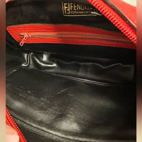 💯Authentic Fendi Crossbody Bag🍀